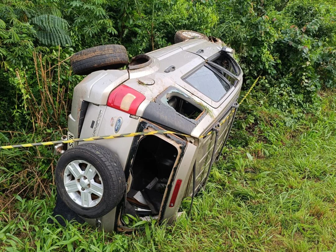 Cobertura informativa sobre homem morre após capotar veículo na pr-158 em saudade do iguaçu em Toledo